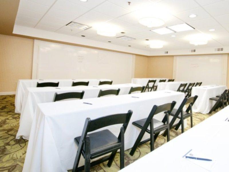 Inn At The Peachtrees, Ascend Hotel Collection アトランタ エクステリア 写真