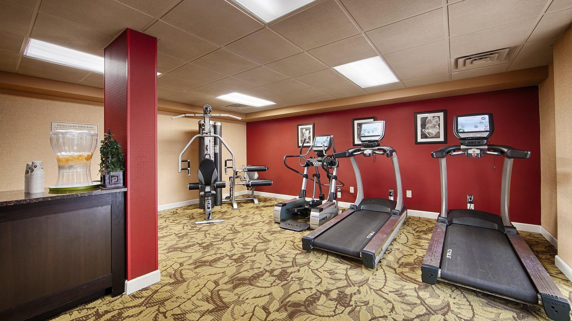 Inn At The Peachtrees, Ascend Hotel Collection アトランタ エクステリア 写真