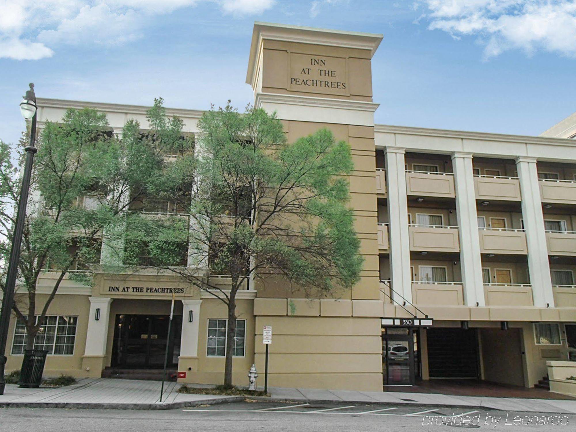 Inn At The Peachtrees, Ascend Hotel Collection アトランタ エクステリア 写真